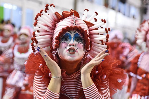 Estacio SRzd Juliana Dias