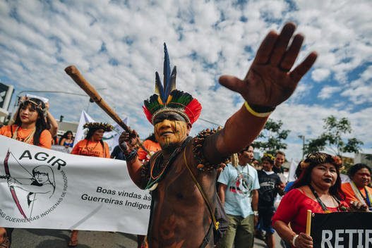 ATL 2018: 3 mil indígenas deixam rastro de "sangue" na Esplanada 1 ATL 2018.1