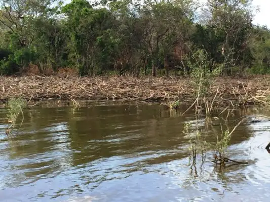 Lagoa de Parnaguá, no Piauí, cenário da lenda do Barba Ruiva