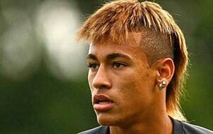 O DEDO DE UM JOGADOR COMOVE TODA A NAÇÃO