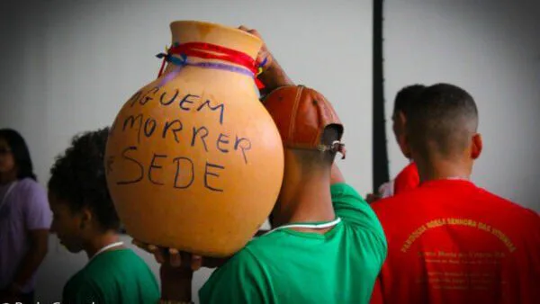 A ANATOMIA DO DESMONTE DAS POLÍTICAS SOCIOAMBIENTAIS