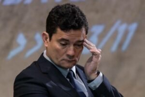 Moro produziu provas contra si mesmo?