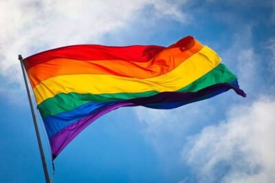 Homofobia interrompe uma vida de sonhos 