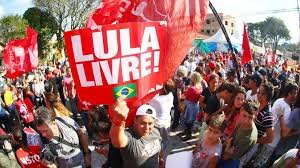 MILITANTES PREPARAM GREVE DE FOME POR LULA LIVRE 1 Lula Livre Bral El País