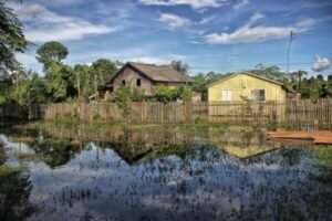 USINAS A FIO DE ÁGUA NA AMAZÔNIA: O DESASTRE SOCIOAMBIENTAL COMO NEGÓCIO