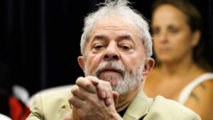 LULA E BOLSONARO: O CONFRONTO DE 2 PROJETOS