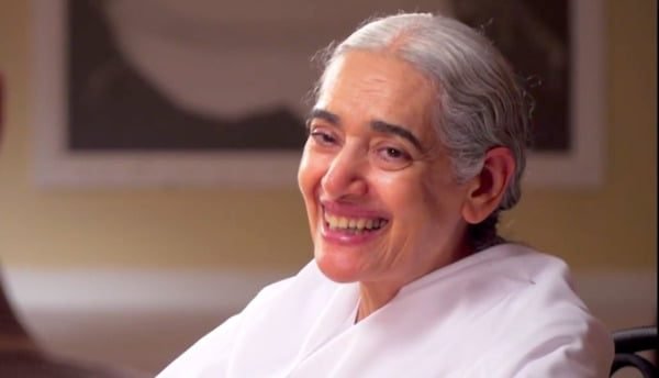 Jayanti Kirpalani: paz e sustentabilidade por meio da espiritualidade