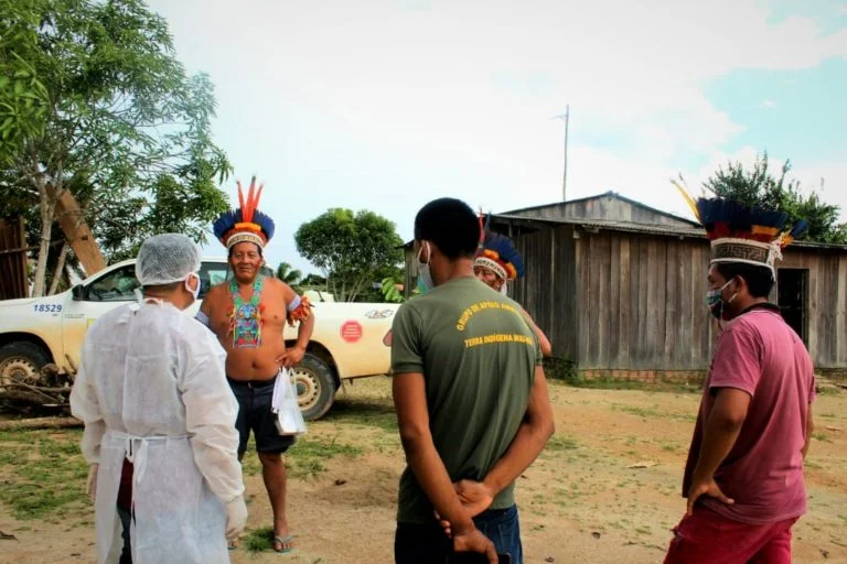 Vítimas da Covid-19: ‘É nosso direito enterrá-los’