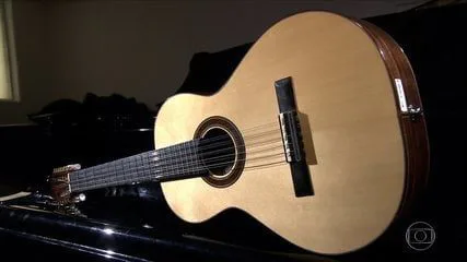 PEDRO TIERRA: VIOLA