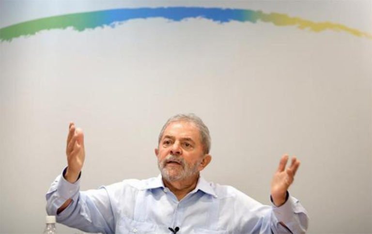 Lula: Manaus vive uma tragédia humana