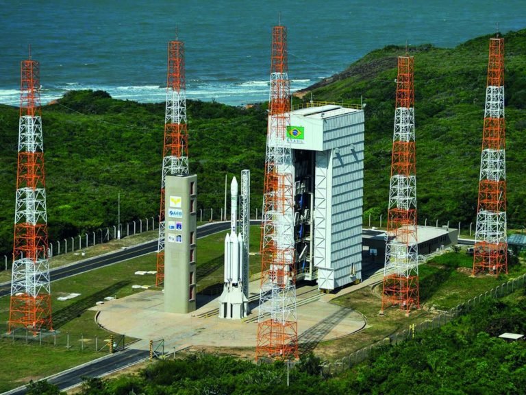 ALCÂNTARA: DA BASE E DA RESISTÊNCIA