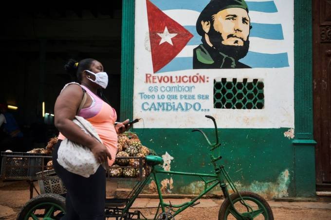 Cuba já vacinou 80% da população contra a vid-19
