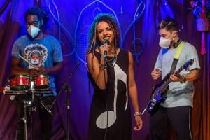 "FREQUÊNCIAS PRECIOSAS" LANÇA MAPA NACIONAL DE CANTORAS