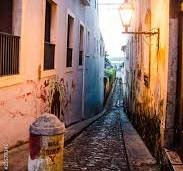 O BECO DA BOSTA 1 Beco da Bosta Adobe Stock