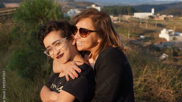 IDENTIDADADE DE GÊNERO NO UNIVERSO FEMININO