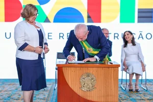 Nós, Mulheres, Voltamos