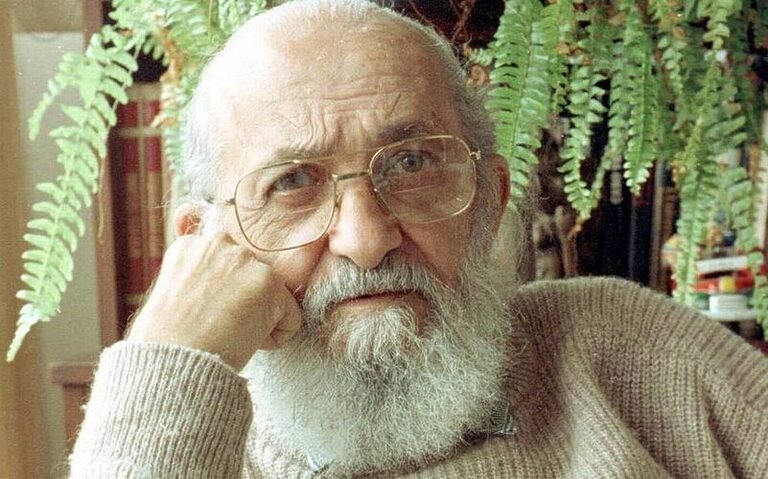 FREIRE: ESPERANÇA - EDUCAÇÃO LIBERTÁRIA