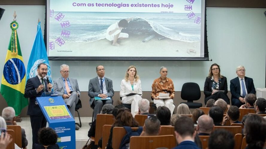 ONU e Brasil buscam soluções para a poluição plástica