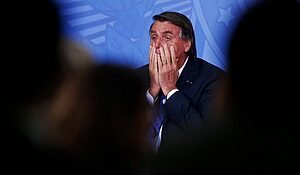VOLVERÉ Y SERÉ MILLONES