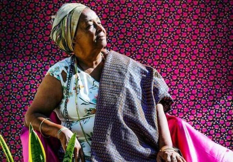 Bernadete Pacífico é assassinada na Bahia