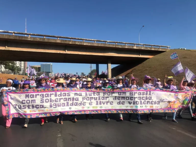 Marcha das Margaridas deve reunir mais de 100 mil mulheres em Brasília