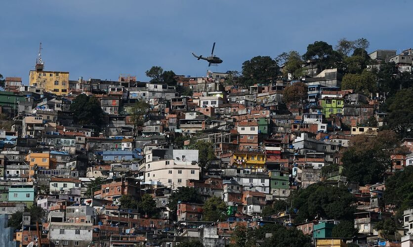 Pesquisa revela desigualdades dentro de favelas brasileiras