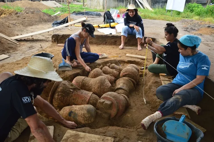 FASES CERÂMICAS DA AMAZÔNIA 