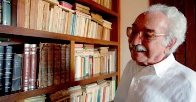 Manoel Barros foto Marlene Bergamo Folhapress