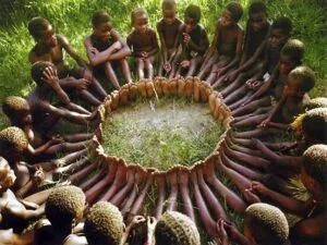 FÁBULA AFRICANA - "O SEGREDO DE NOSSA CASA" 2 FÁBULA AFRICANA - "O SEGREDO DE NOSSA CASA"