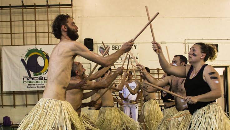 O MACULELÊ: HISTÓRIA E LENDA 1 MACULELÊ