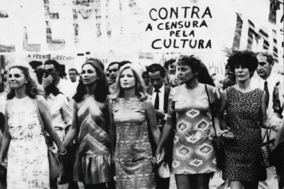 SOBRE EUNICES, CLARICES, THEREZAS, ELIZABETHS, MARIAS...