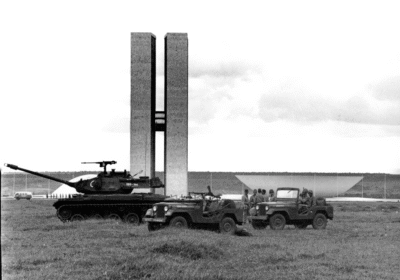 UM GOLPE CONTRA O POVO BRASILEIRO