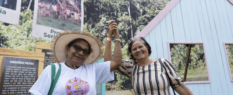 Mulheres extrativistas se unem por justiça e direito à terra
