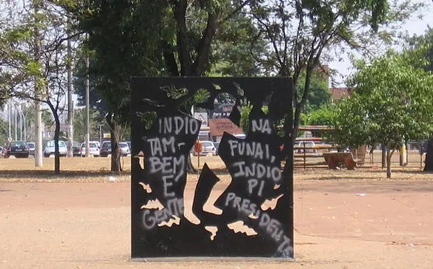 GALDINO E ORELHA: “NÃO FOI SÓ UMA BRINCADEIRA” 1 indio e gente