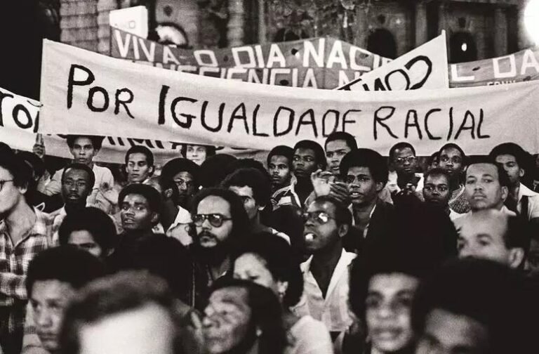 O MOVIMENTO NEGRO DURANTE A DITADURA MILITAR