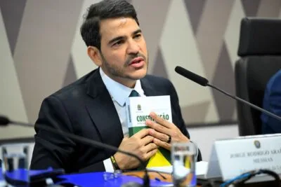 VITÓRIA DOS INIMIGOS DO POVO, MESSIAS É BARRADO AO STF
